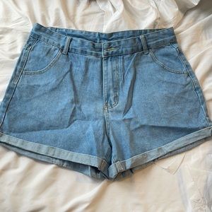 Super cute high waisted shorts. Brand New I ordered the wrong size
